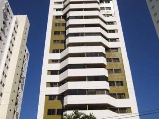 #362 - Apartamento para Venda em Salvador - BA